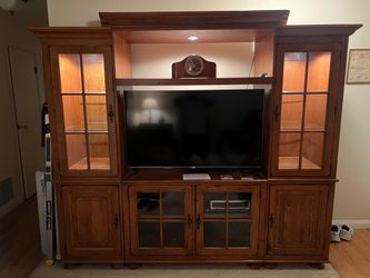 Oak entertainment center
