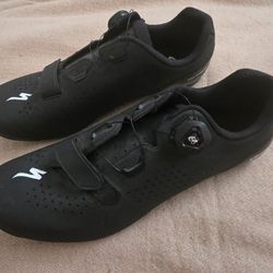 New Specialized 9.5 TORCH 2.0 Bicycling Shoes