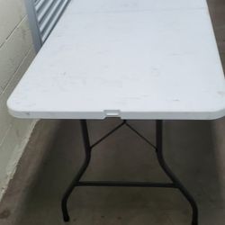Fold Up Table