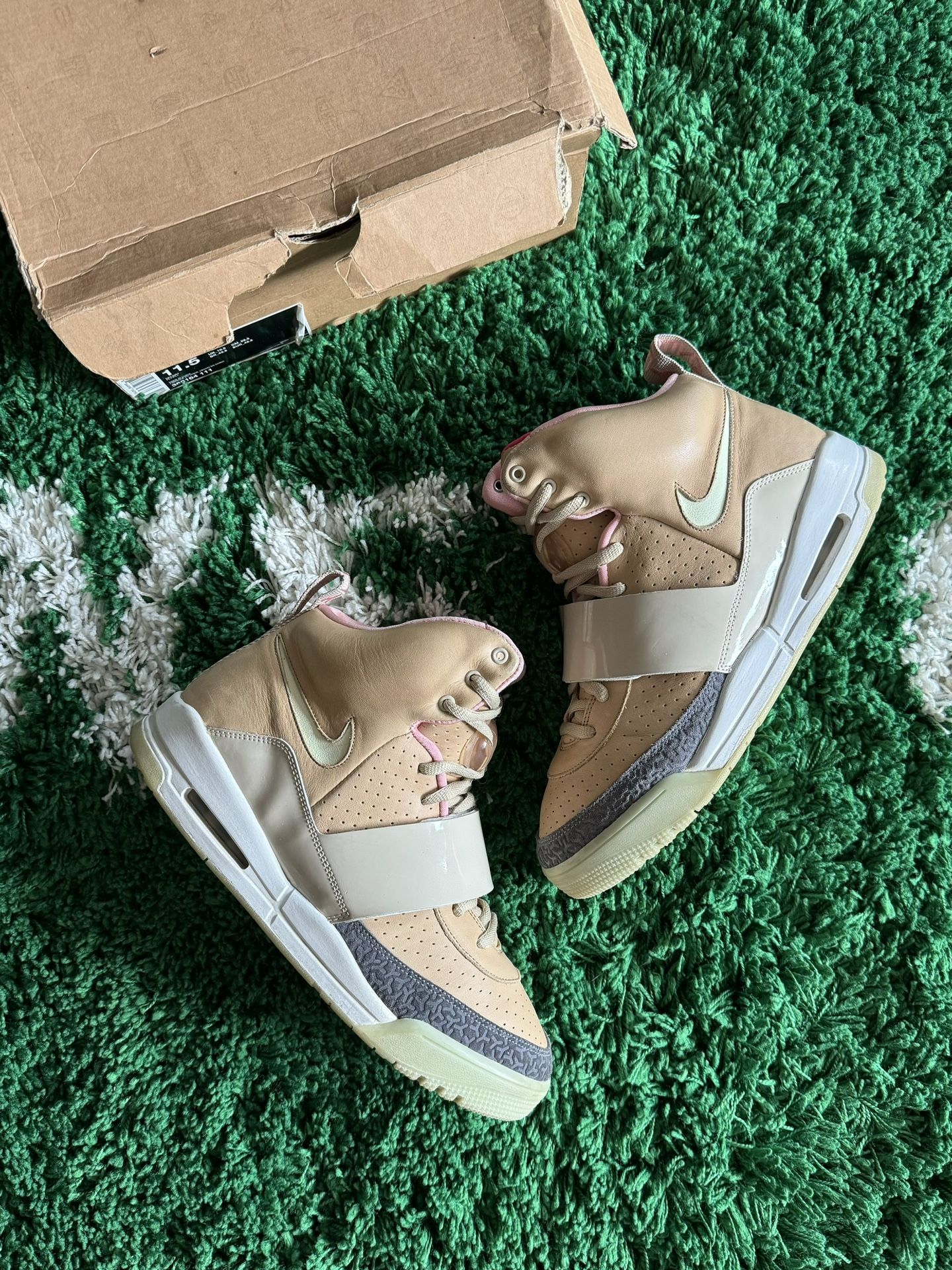 Nike Yeezy 1 "Net Tan" in Size 11.5M