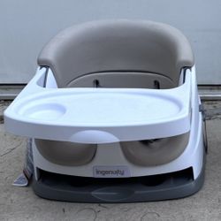 Bay High Chair Floor Seat