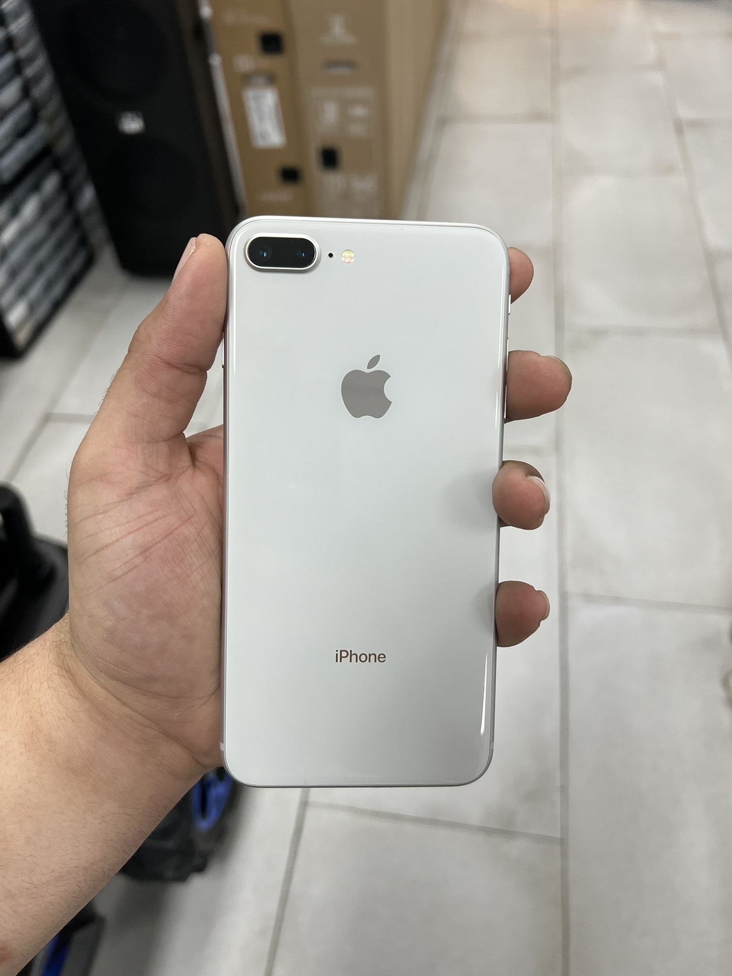 iPhone 8 Plus 64GB Unlocked $199 Cash Or Card!!