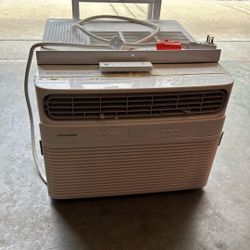 Frigidaire 12K BTU Window Room Air Conditioner with Supplemental Heat