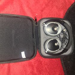 Bose Headphones 🎧 