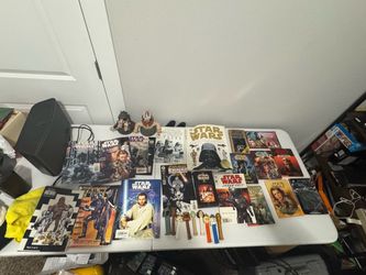 Star Wars Collectibles Lot Comics Books Figures PEZ