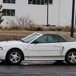 2002 Ford Mustang