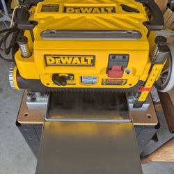 Dewalt DW735 Planer with new Helical Cutter Head