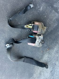 Seat belts mazda Miata mx5 driver side and passenger side
