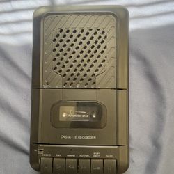 CASSETTE RECORDER