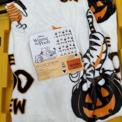 winnie the pooh halloween blanket