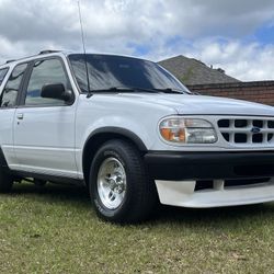 1996 Ford Explorer