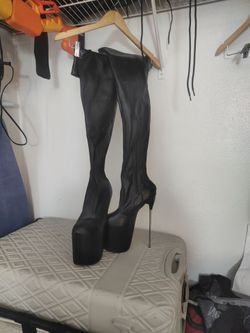 Black Thigh-High Platform Stiletto Boots