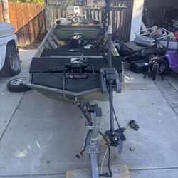 Selling my Fishing boat