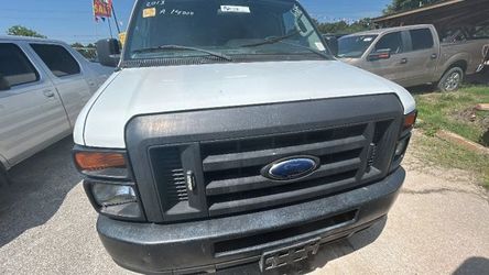2013 Ford E150 Cargo