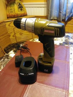 CRATSMAN DRILL 9.6 V