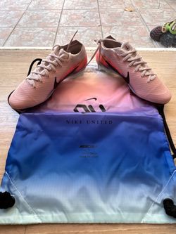 Nike Zoom Vapor 16 Elite CleatsSize 5