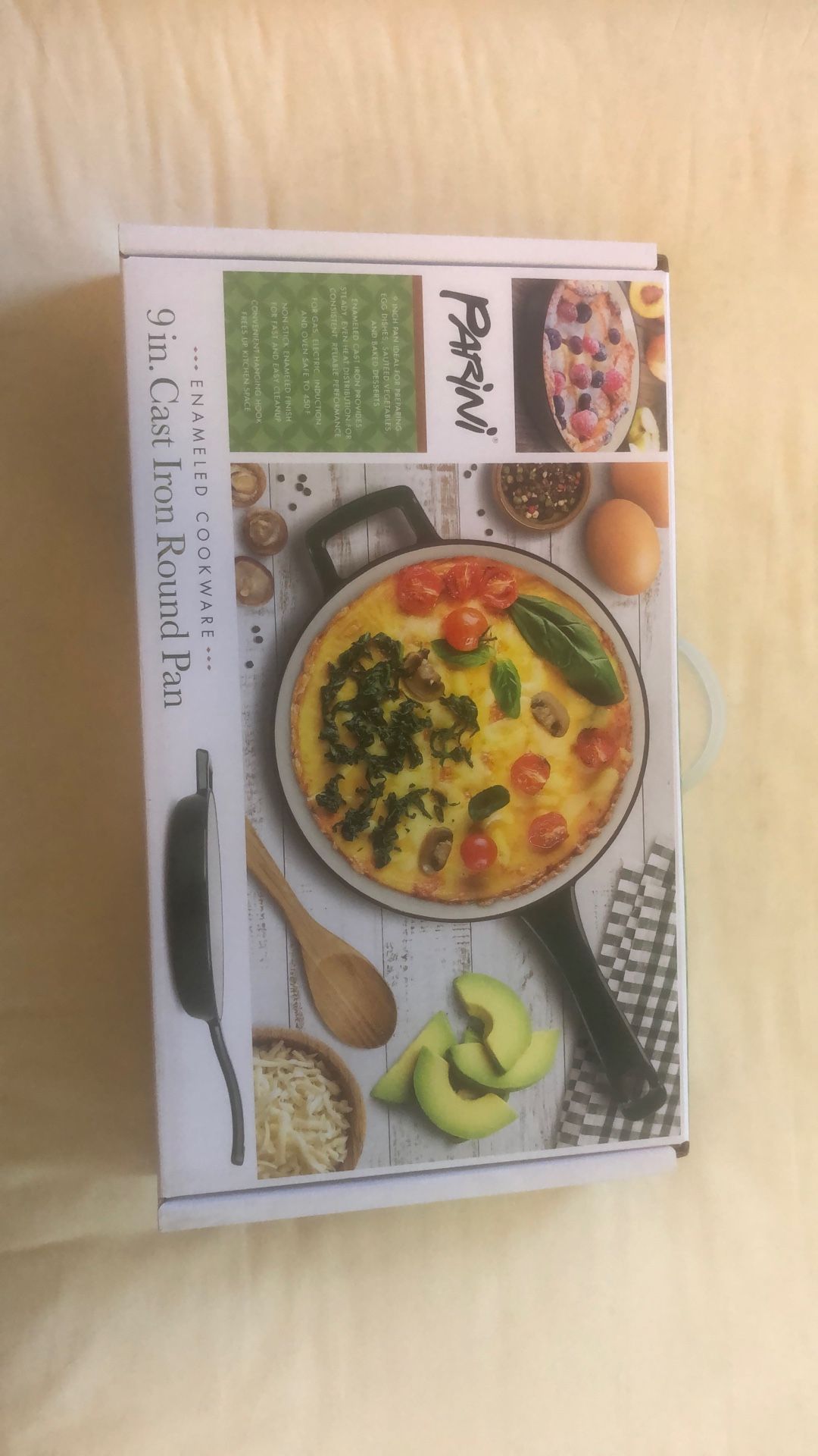 Cast Iron Round Pan 9 In