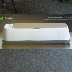 Cricut Maker