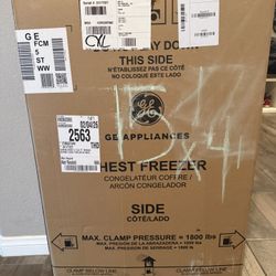 GE Chest Freezer White 5.1 Cu Ft