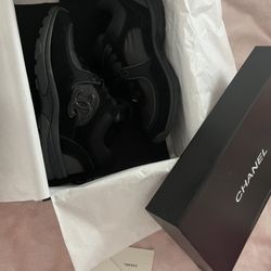 Chanel Black Shoes 😍