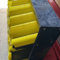 Screw Shelf Organizier 