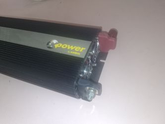 Power inverter 1500 w like new condition works perfect $59 no less
