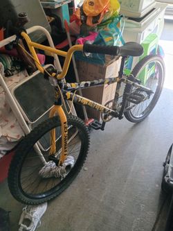 24 inch SE bike for sale $