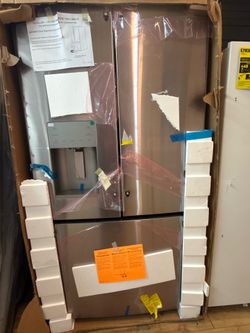 NEW GE  Stainless Refrigerator