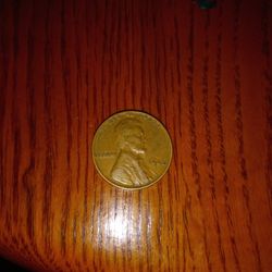 1942 wheat penny no mark good condition