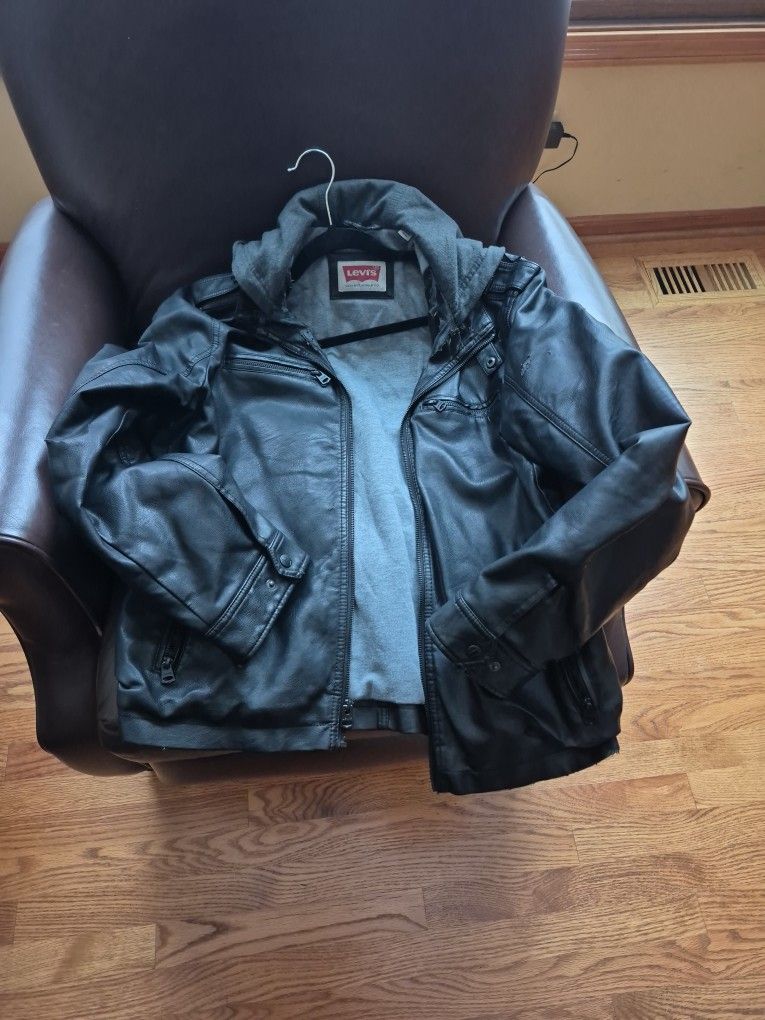 Levi Jacket With Hood
