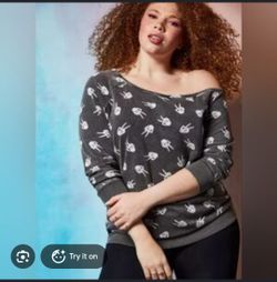 Torrid sweater/short set