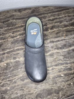 Dansko XP 2.0 Women's Black Leather Comfort SINGLE RIGHT Clog Size 44/US 10.5