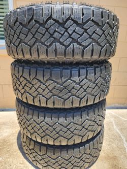 265/65/17 GOODYEAR WRANGLER