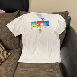 Size XL, Australia, Games, Sydney, Vintage T-shirt.