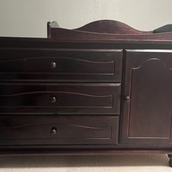 Baby Changer/mirror And Dresser And Toddler Mattress Bed