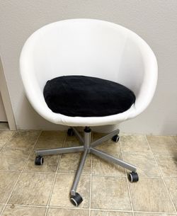 White leather makeup chair