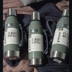 Three Thermos'