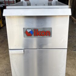Ikon 40/50 Lb. Deep Fryer - Restaurant Equipment 