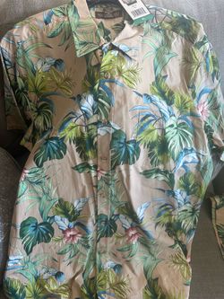NWT Cookie Street Hawaiian Island Shirt