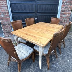 Dining Table & Chairs (6)