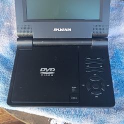 Portable DVD Player 