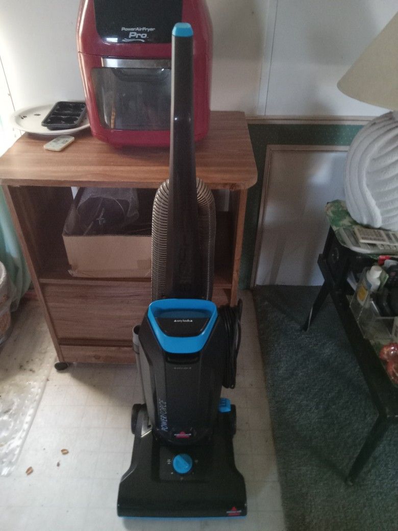 Good Vacuum Cleaner $15