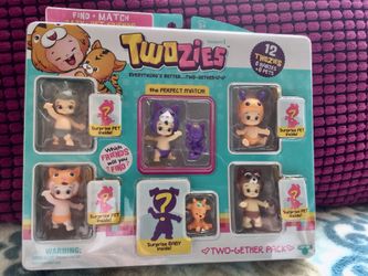 TWOZIES *super cute 6 Babies & cuteness with 6 pets and accessories / NEW BOX not opened 🦁👶🏼🐶💛