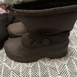 youth black thinsulate boot /Northside  size 7