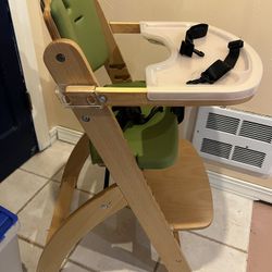 Abiie Beyond High Chair