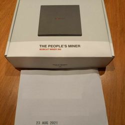 Bobcat Miner 300 HNT Helium Hotspot.