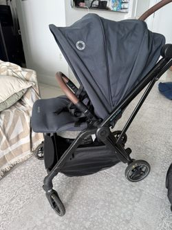 Stroller Maxi Cosi // Coche Maxi Cosi