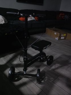 Knee scooter