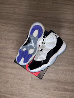 Air Jordan 11 Retro Concord