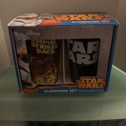 Disney Star Wars Glassware Set Two Glasses 16 Oz 